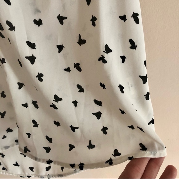 Sienna Sky Flowy Butterfly Pattern Top - Picture 4 of 4